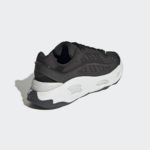 Sneaker GY7048