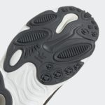 Sneaker GY7048