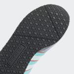 Sneaker GZ2045
