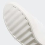 Sneaker GZ2302