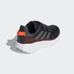 Sneaker GZ2680