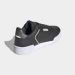 Sneaker H04653