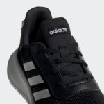 Sneaker EG4128
