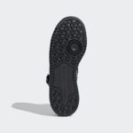 Sneaker FY4549