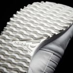 Adidas ZX 700 G62110