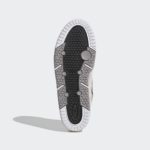 Sneaker GV9544
