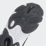 Sneaker GW1460