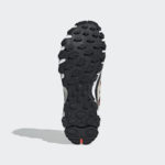 Sneaker GW8810