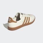 Sneaker GX0712