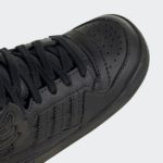 Sneaker GY1849