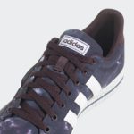 Sneaker GY2252