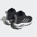 Sneaker GZ1804