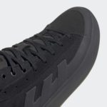 Sneaker GZ2292