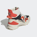 Sneaker GZ9166