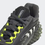 Sneaker GX9595