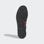 Sneaker GZ2044