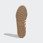 Sneaker H01822