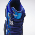 Sneaker HQ1099