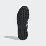 Sneaker FY3650