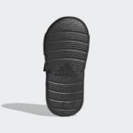 Sneaker GV7796