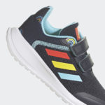 Sneaker GY2461