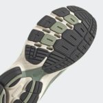 Sneaker GZ9693