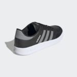 Sneaker H01967