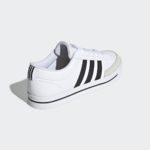 Sneaker H02209