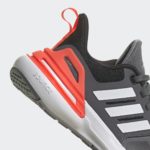 Sneaker HP6130