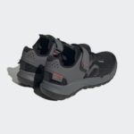 Sneaker HP9931