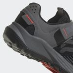 Sneaker HP9931