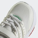Sneaker HQ1320