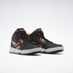 Sneaker HQ4138