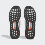 Adidas UltraBOOST HQ6438