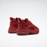 Sneaker GX9735