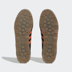 Sneaker GY7412