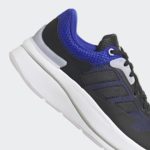 Sneaker GZ4900