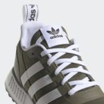 Sneaker H04472