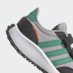 Sneaker HP7684