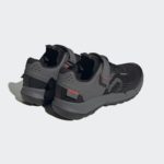 Sneaker HP9926