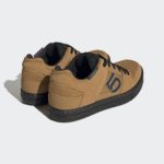 Sneaker HP9938