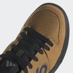 Sneaker HP9938
