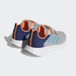 Sneaker HQ1269