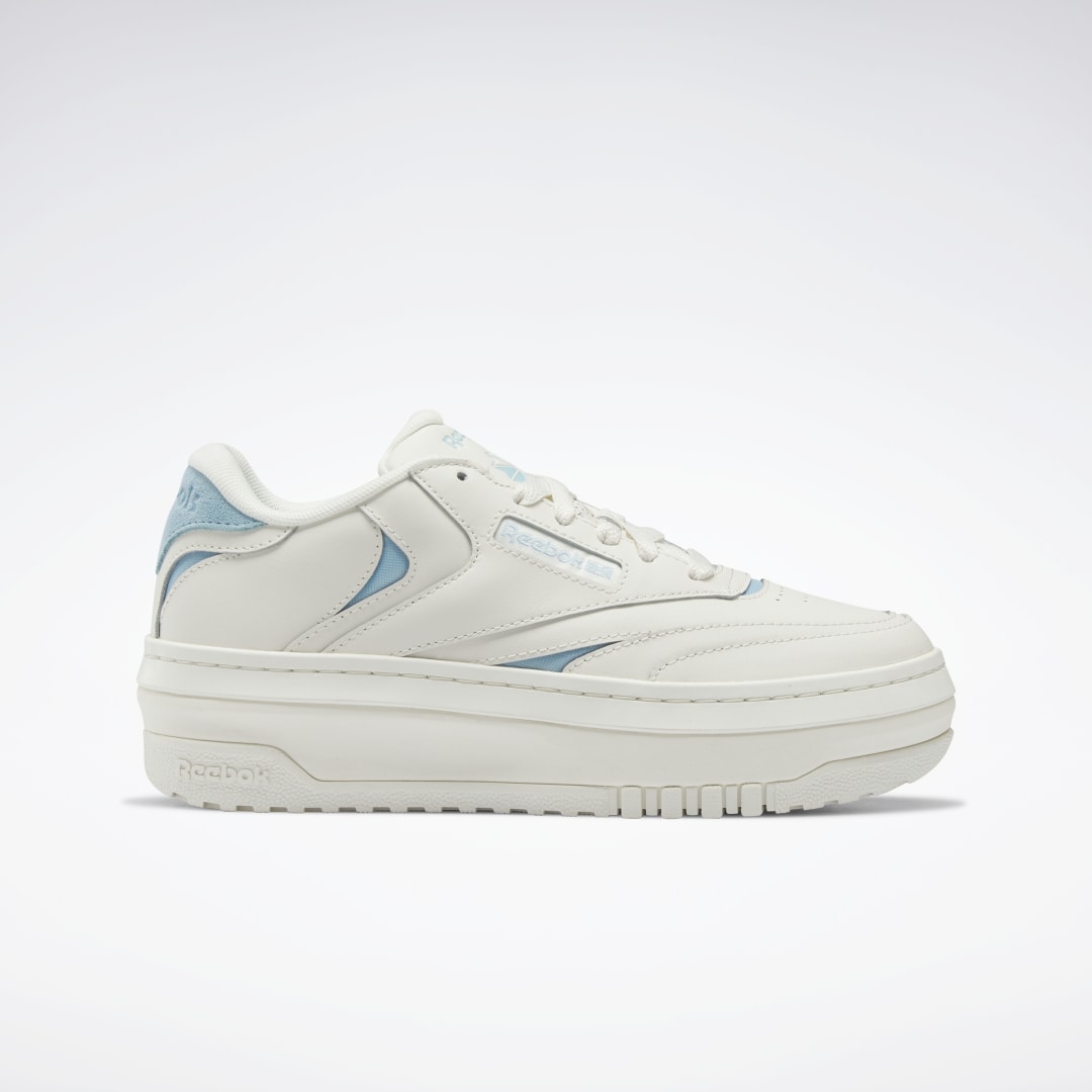 Sneaker HQ2126