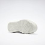 Sneaker HQ2126