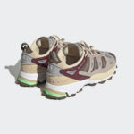 Sneaker HQ6605