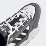 Sneaker HQ6916