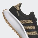 Sneaker GZ9499