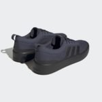 Sneaker GZ9688