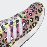 Sneaker H00405